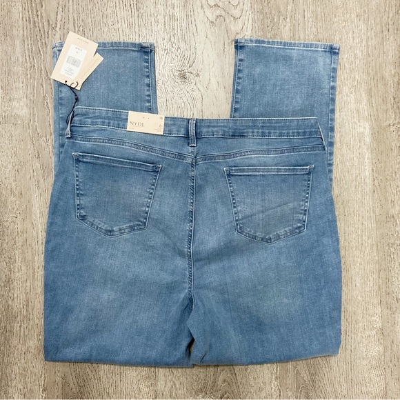 NYDJ Sheri Slim Leg Jeans Camille Wash Size 18 (US 14W) NWT - Picture 10 of 10